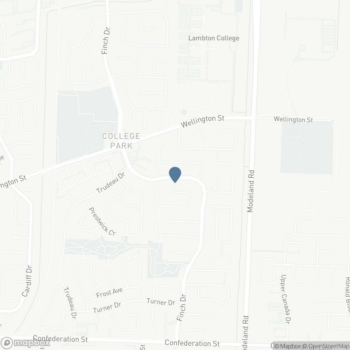 118 FINCH DRIVE, Sarnia, Ontario N7S 5R9